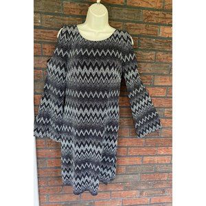 Silver Black Party Dress Size 6 Long Sleeve Cold